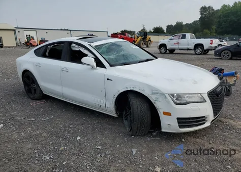 2013 Audi A7 Premium Plus z USA, uszkodzony, nr VIN WAUYGAFC3DN110360